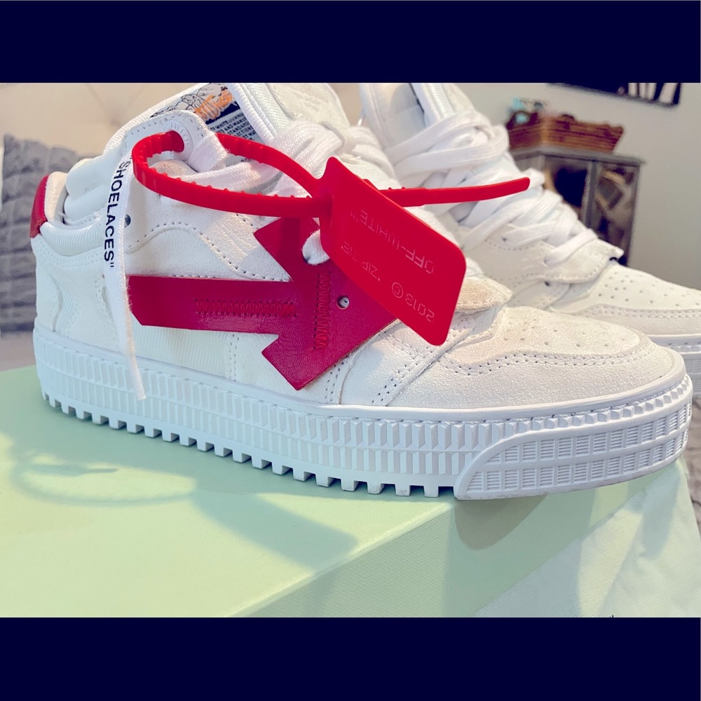 Off White 3.0 Low Sneakers Color: White/ Red